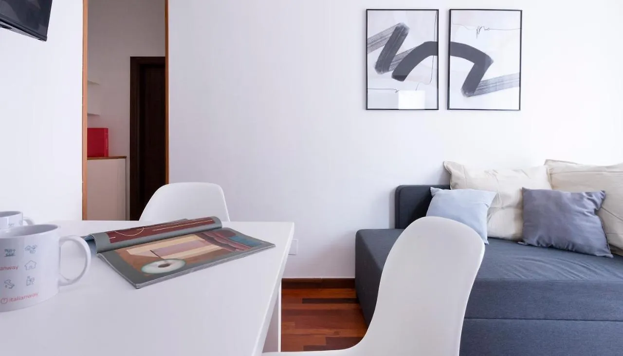 Italianway - Carlone 5 Apartment Milan 0*,  Italy